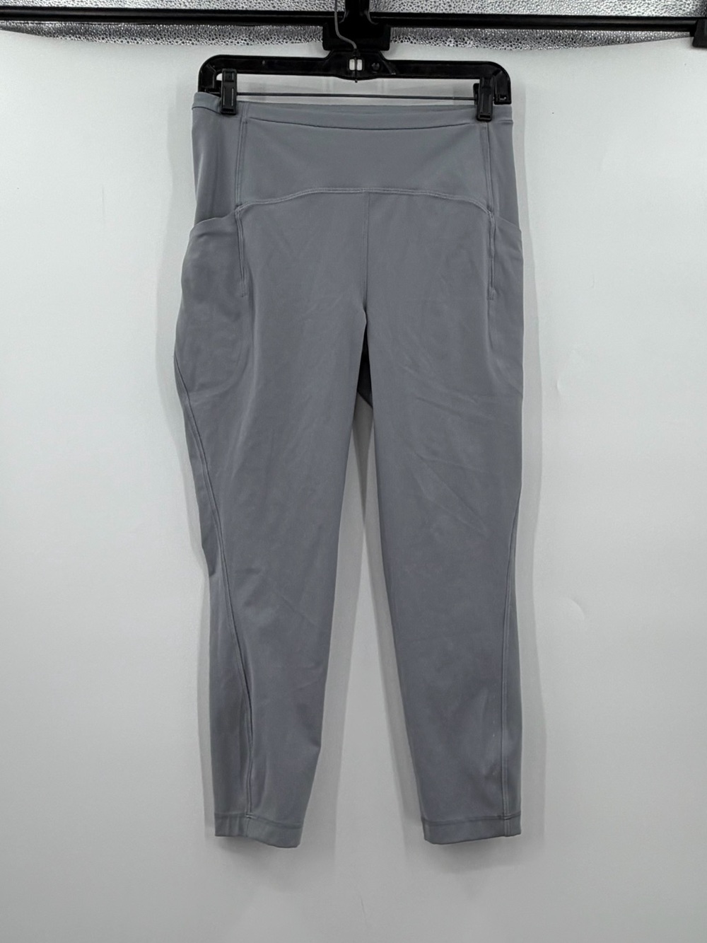 Lululemon Swift Speed High-Rise Tight 25”
Rhino Grey 8